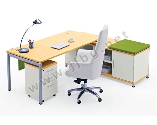 點(diǎn)擊查看商品:經(jīng)理臺(tái)