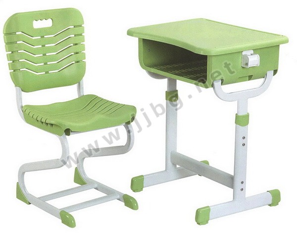 點擊查看商品:課桌椅